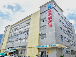 伺服超聲波塑料焊機(jī)價(jià)格是多少？靈科超聲波30年專(zhuān)業(yè)沉淀，值得信賴(lài)！